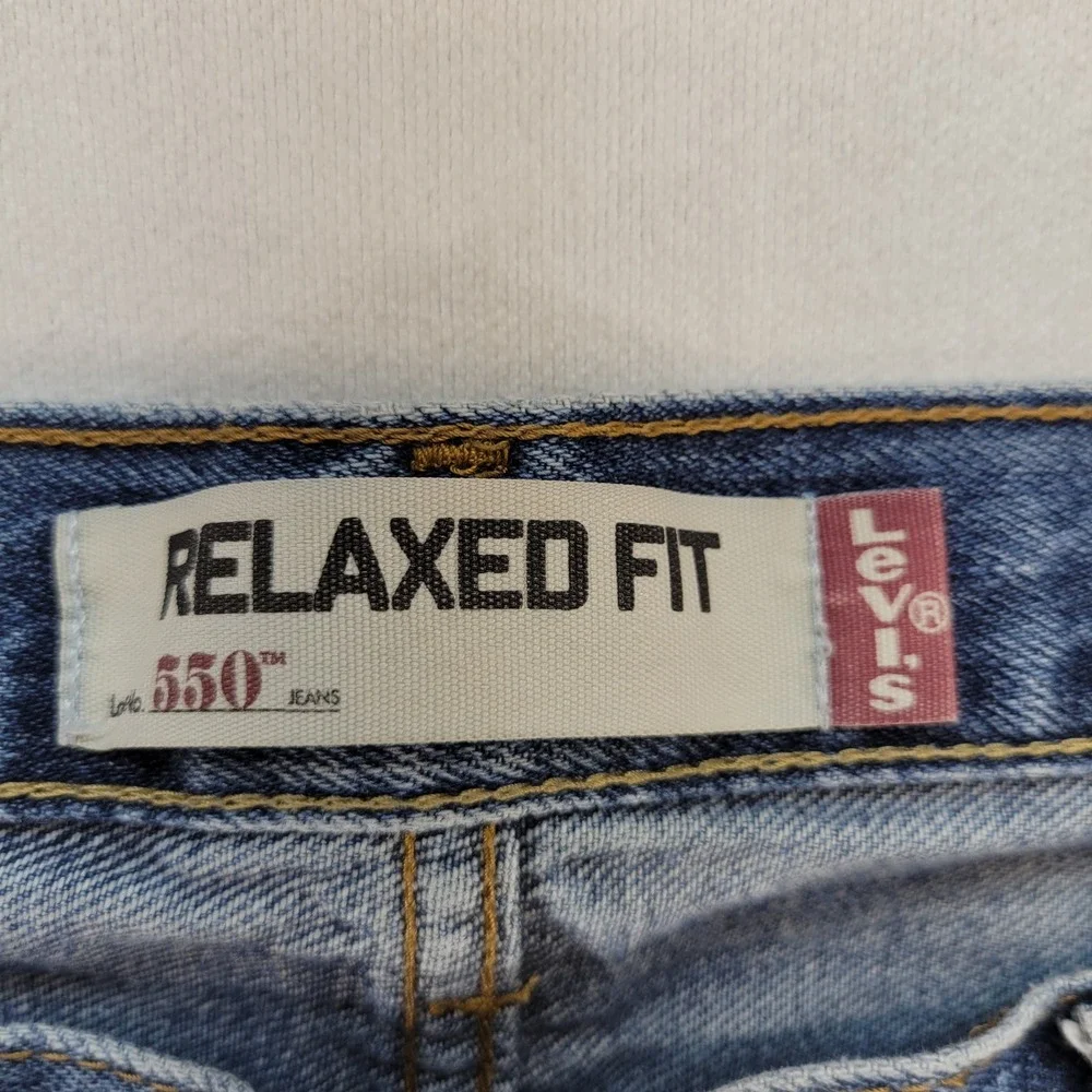 Levi's 550 Jeans Mens 34x32 Blue Relaxed Tapered Leg 100% Cotton Denim